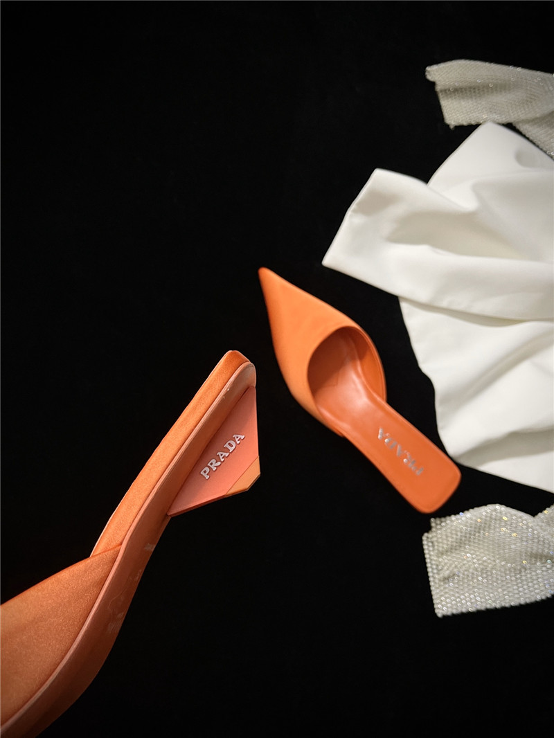 Pra*a pointed toe kitten heel slippers replica shoes