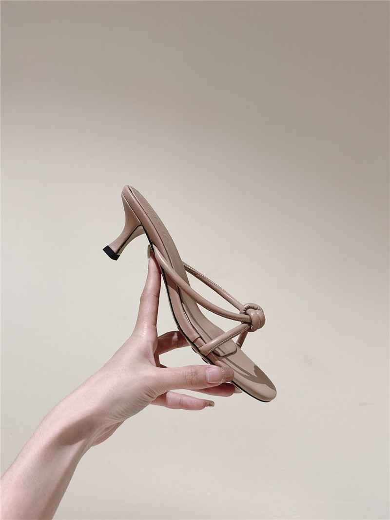 b0tt*ga ven*ta woven flip-flops Marg*e1a replica shoes