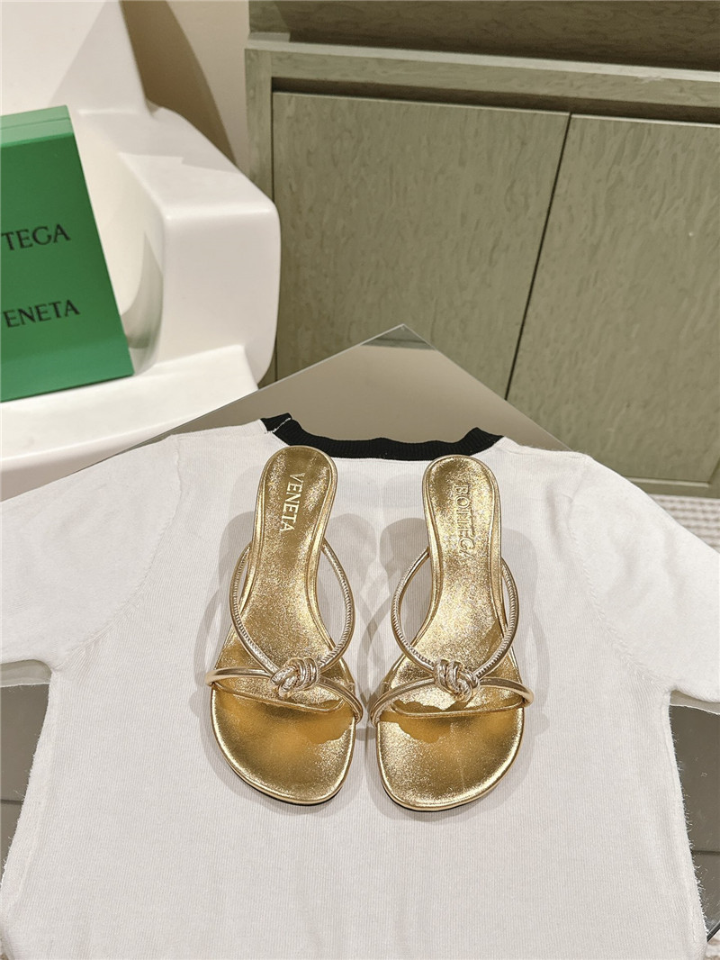 Bottega Veneta woven flip-flops margiela replica shoes