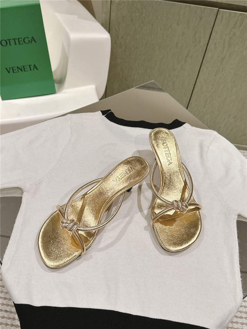 Bottega Veneta woven flip-flops margiela replica shoes