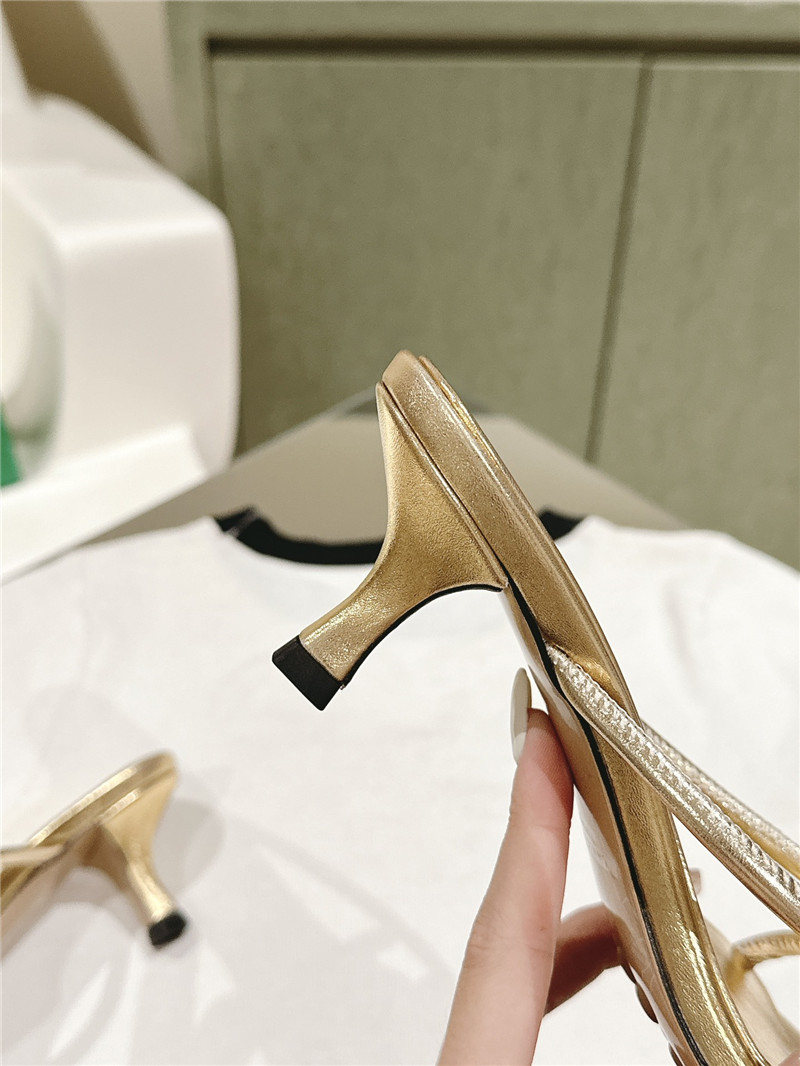 Bottega Veneta woven flip-flops margiela replica shoes