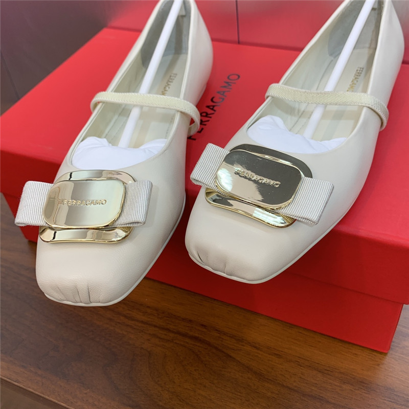 Salvatore Ferragamo bow pumps for women replica shoes