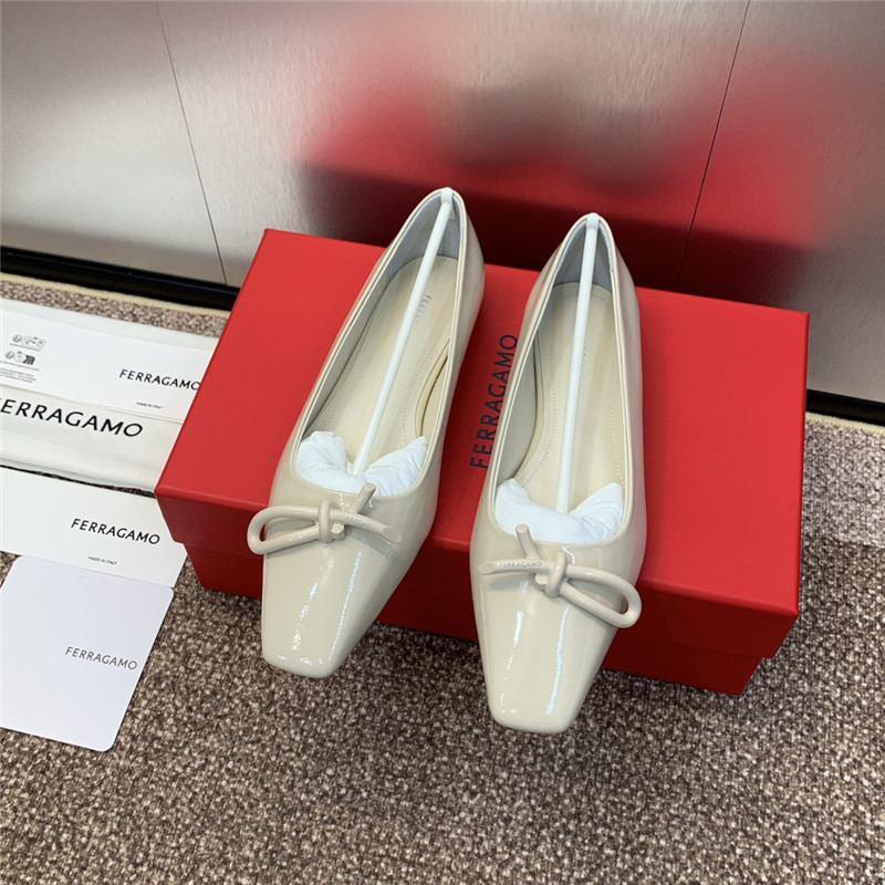 Salvatore Ferragamo bow pumps for women replica shoes