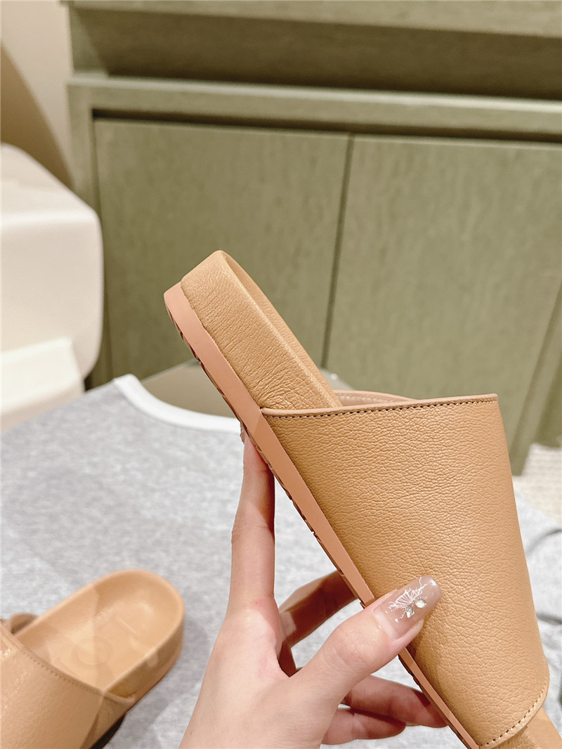 loewe new color matching slippers for couples replica shoes