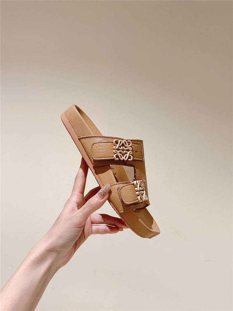 loewe new color matching slippers for couples replica shoes