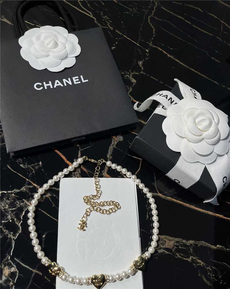 Chanel small incense necklace