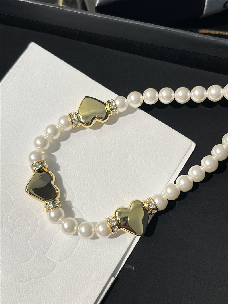 Chanel small incense necklace