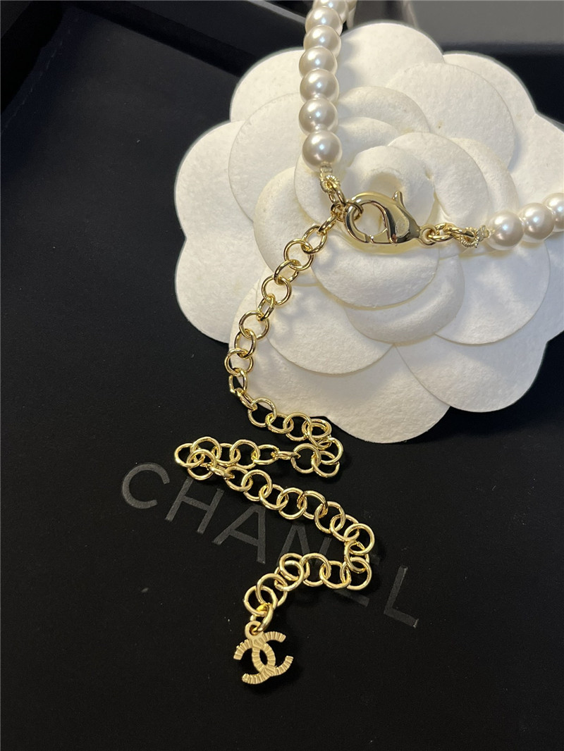 Chanel small incense necklace