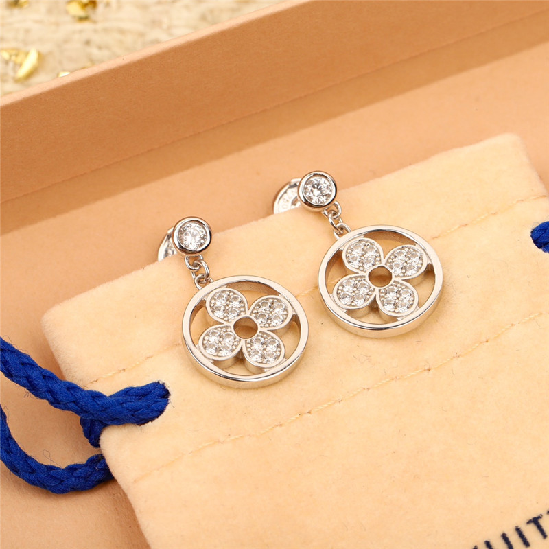 louis vuitton LV Idylle Blossom earrings