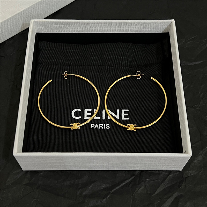 Ce1i*e new earrings