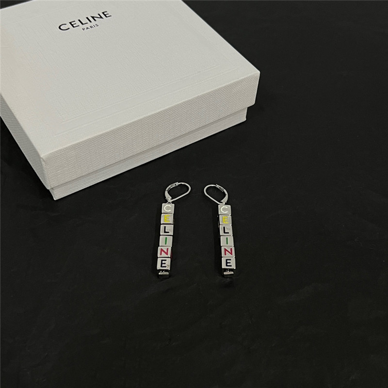 Ce1i*e new earrings