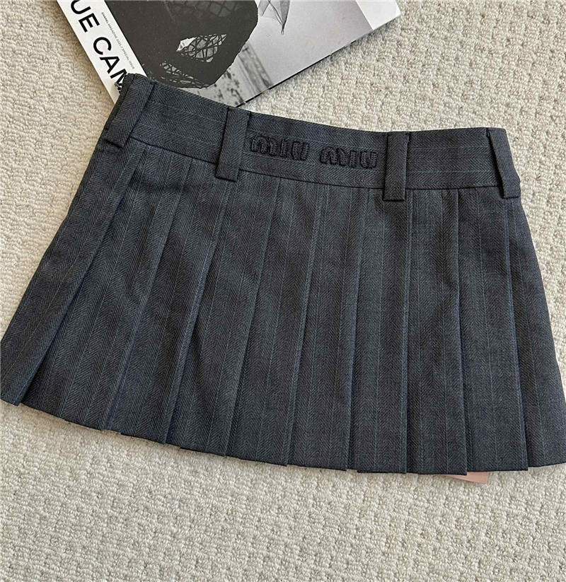 miumiu new pleated skirt cheap replica designer clothes