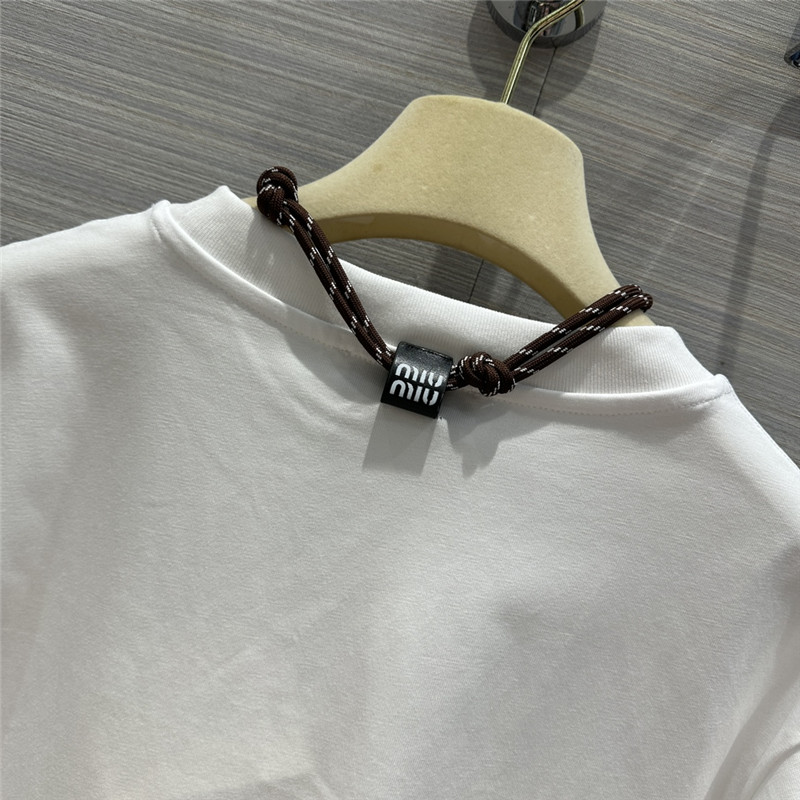 M1um1u necklace design temperament t-shirt replica clothing