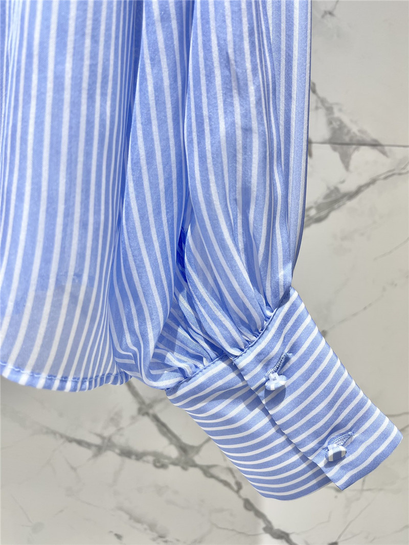 Va1e*ntin0 silk vertical striped silk shirt replicas clothes