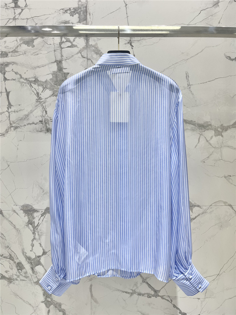 Va1e*ntin0 silk vertical striped silk shirt replicas clothes