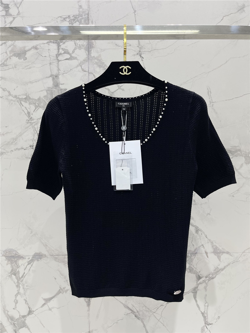 Chanel U-Neck Short Sleeve Black Tee