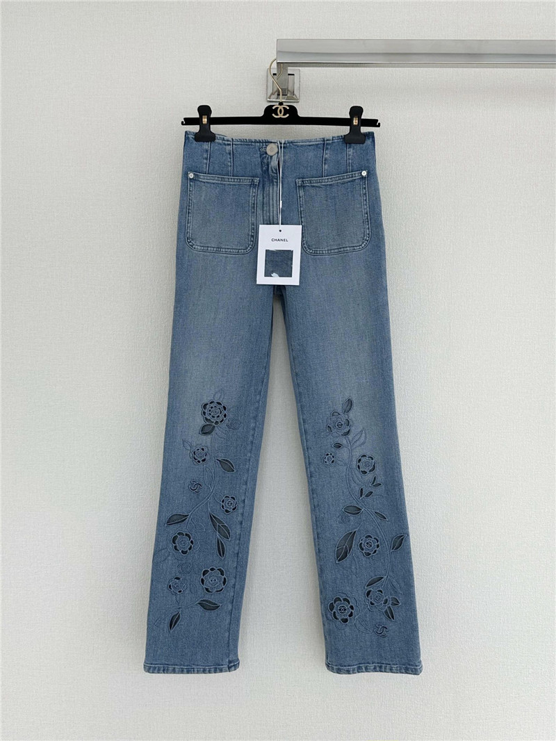 Chanel Double Pocket Embroidered Jeans
