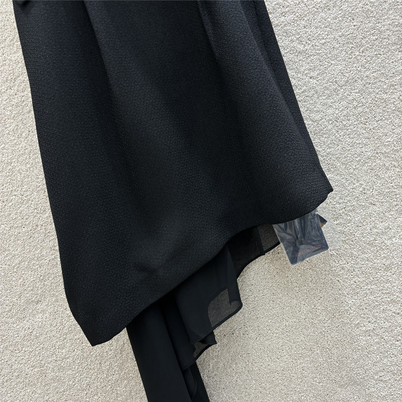 l0vis Vvtt0n lv sleeveless v-neck dress