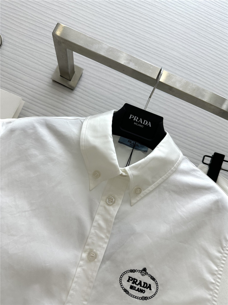 Pra*a white shirt vest replica clothing sites