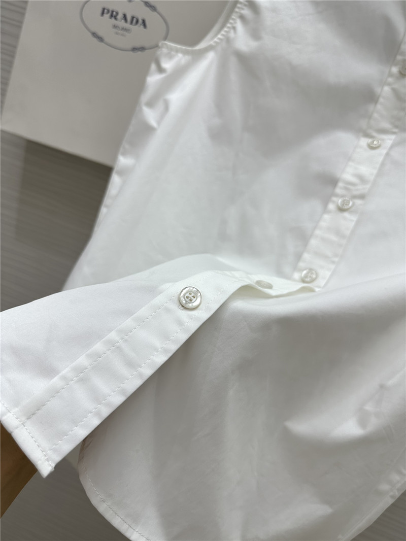 Pra*a white shirt vest replica clothing sites