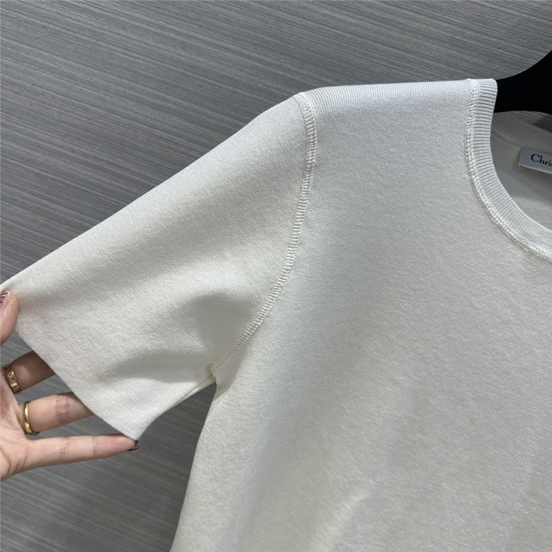 D10r logo embroidered knit t-shirt white