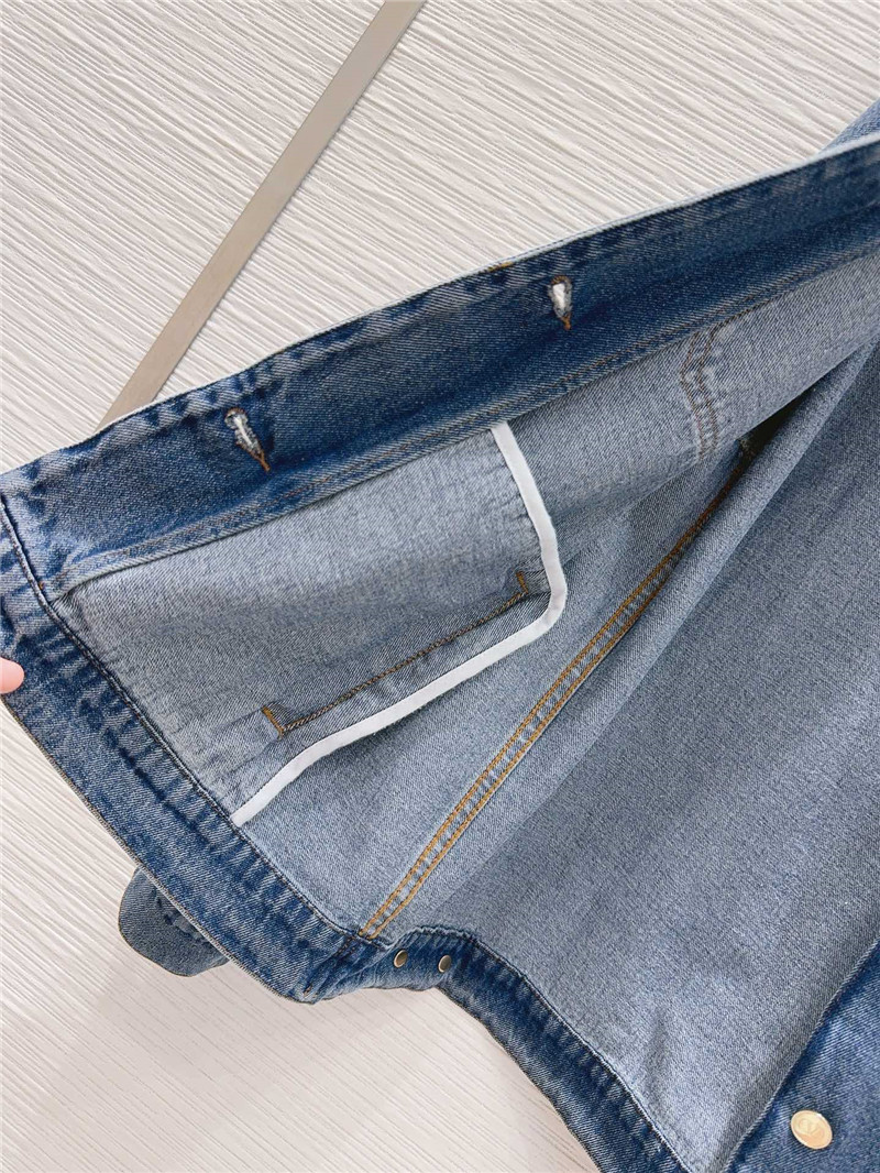 Va1e*ntin0 denim jacket cheap replica designer clothes