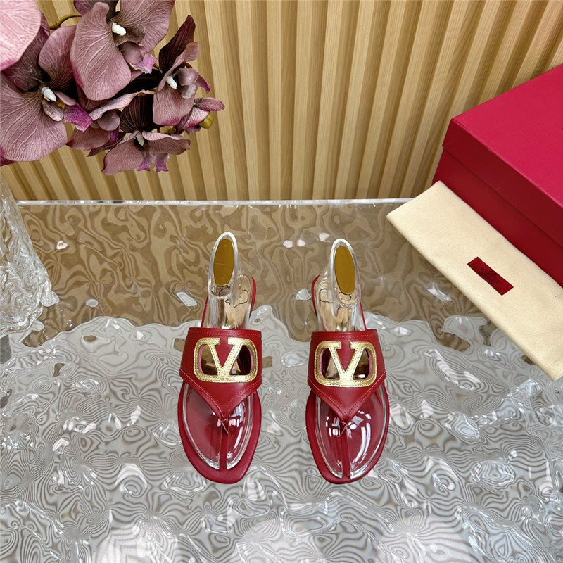 va1e*ntin0 hollow logo slippers Marg*e1a replica shoes