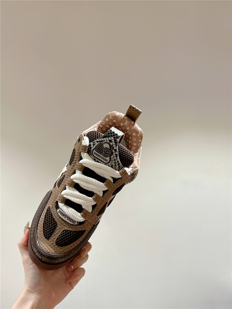 l0vis Vvtt0n lv women¡¯s brown skate trainers