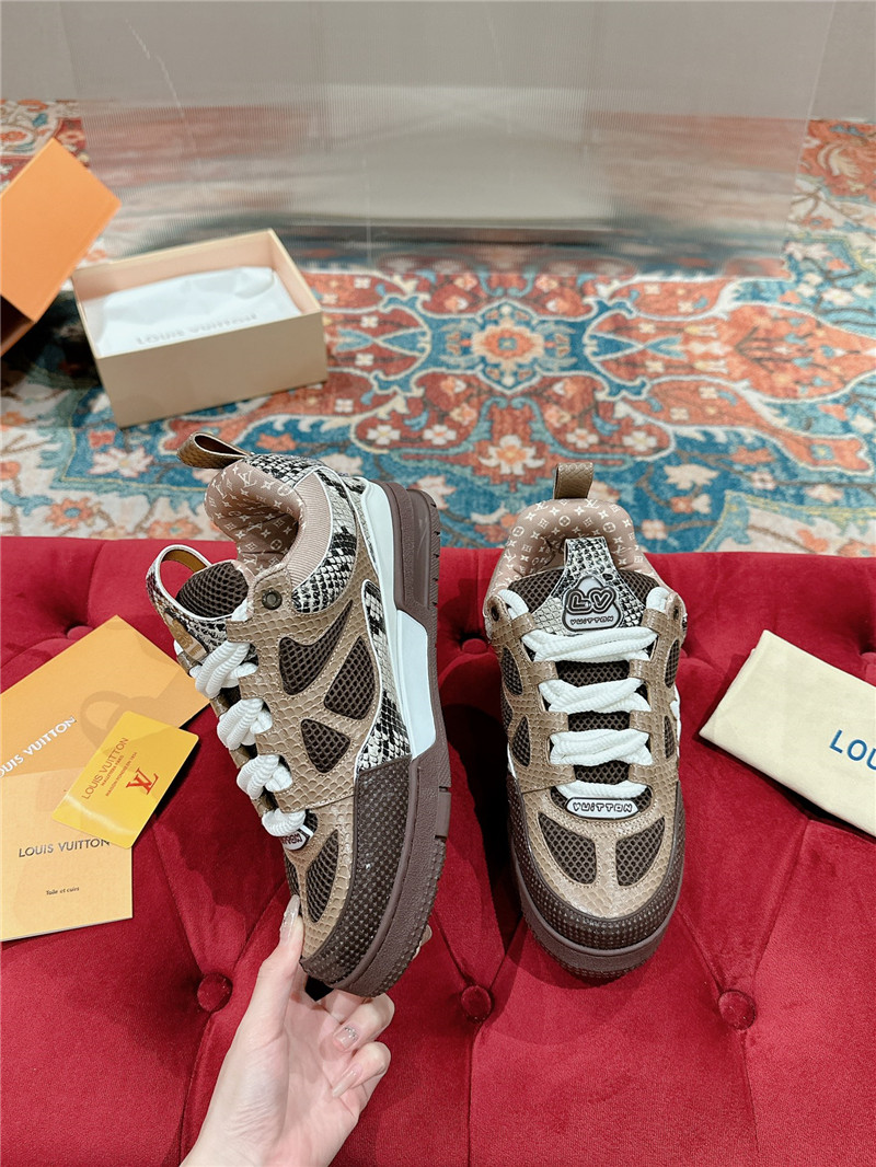 l0vis Vvtt0n lv women¡¯s brown skate trainers