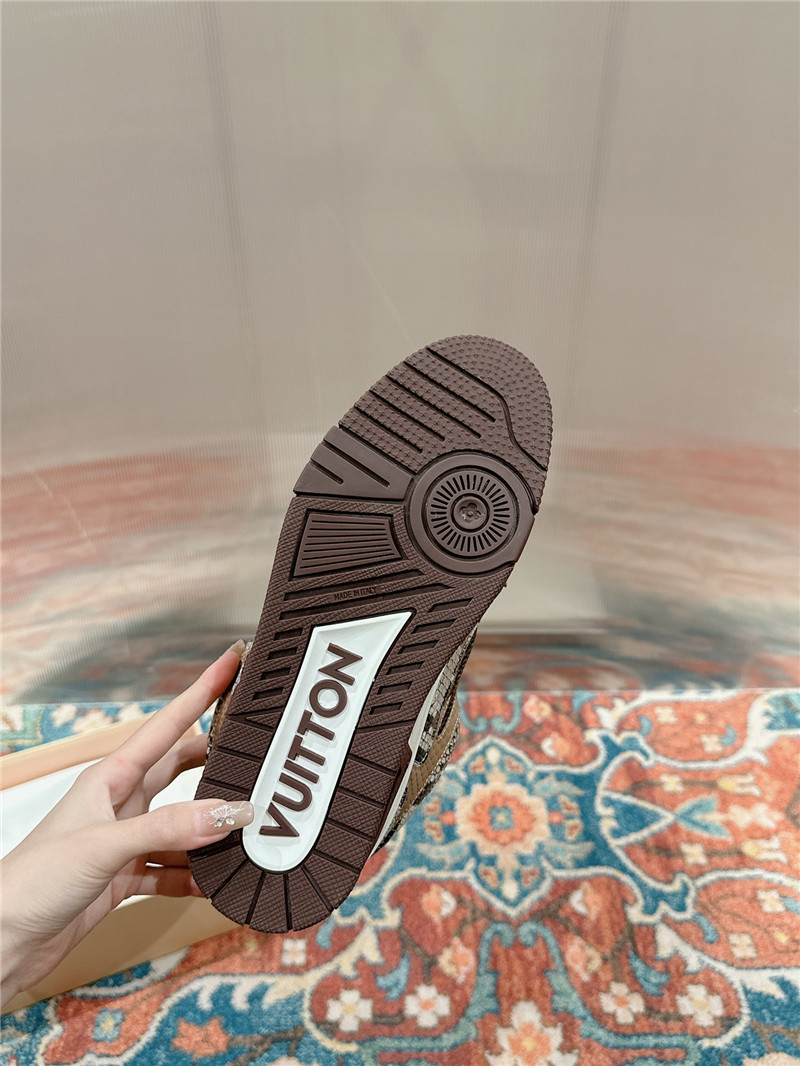 l0vis Vvtt0n lv women¡¯s brown skate trainers