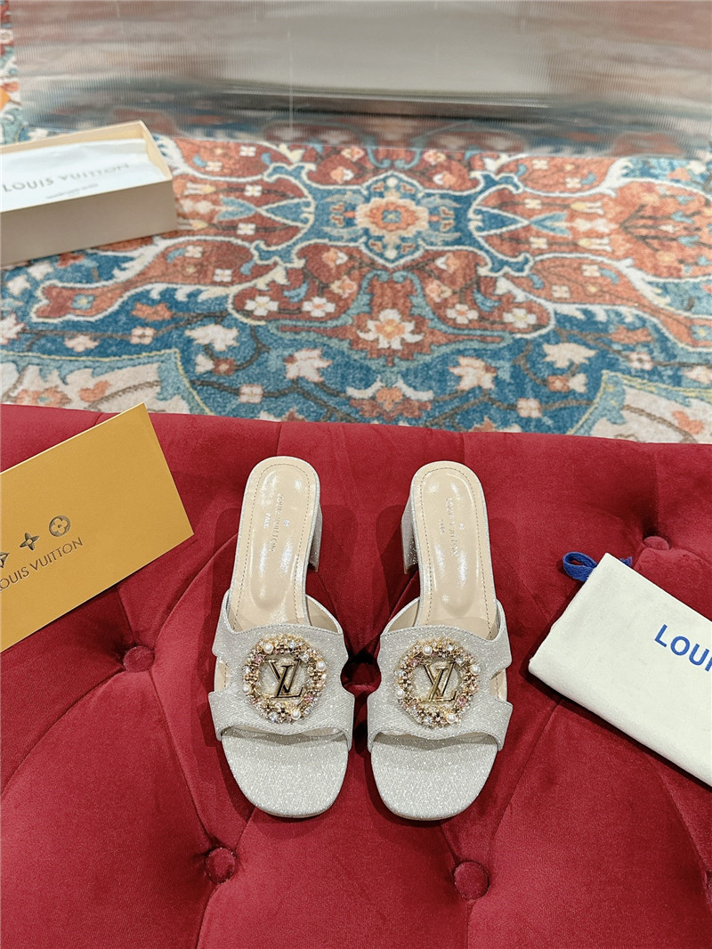 l0vis vvtt0n lv thick heel sandals ma1s0n Marg*e1a replica shoes