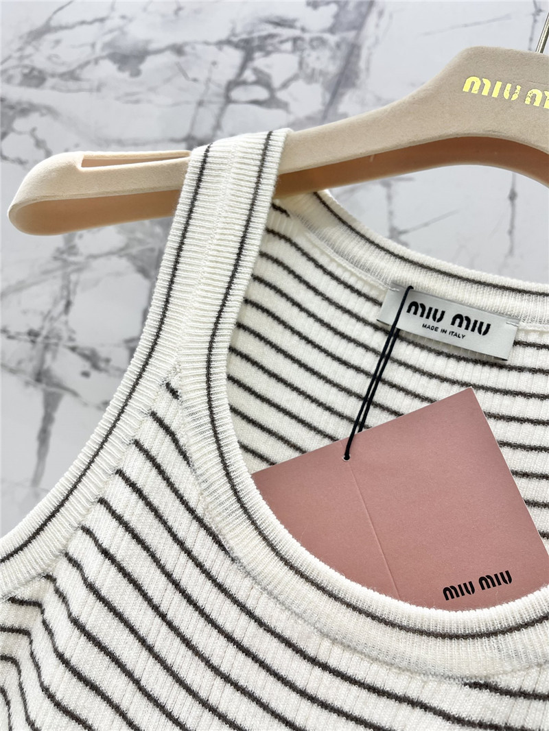 M1um1u striped intercolor vest replica clothing