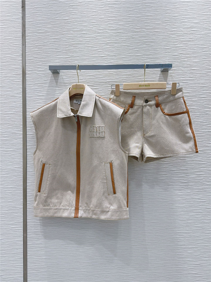 miumiu medieval nostalgic style vest replica clothes