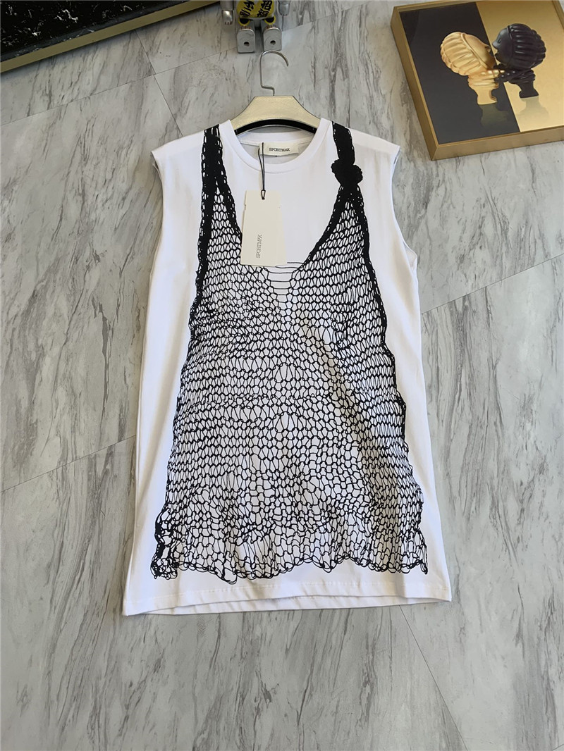 Vanitoo round neck sleeveless T-shirt replica clothing