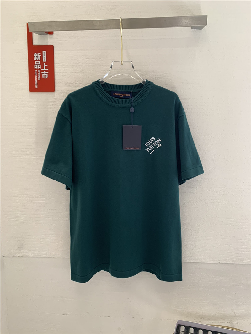 louis vuitton LV fluorescent letter pin short sleeve replica clothing