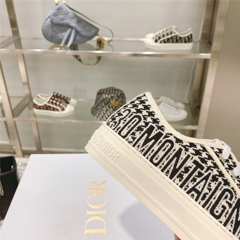 D10r canvas walk’n sneakers