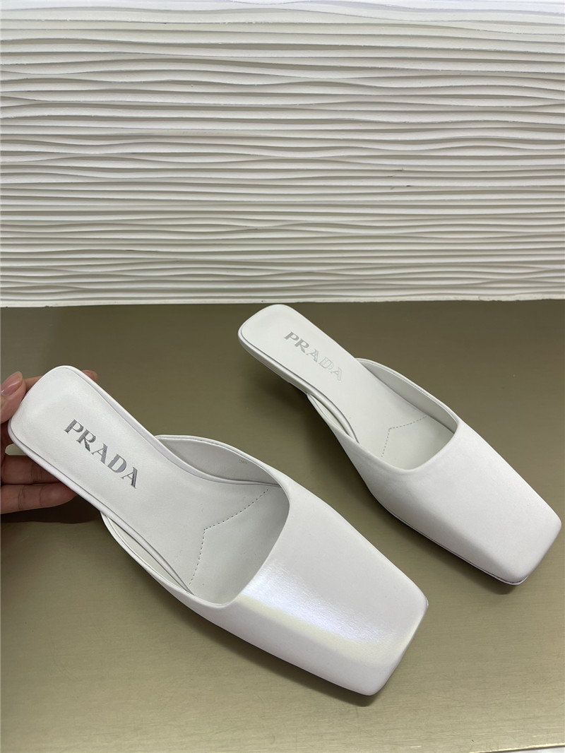 Pra*a genuine leather injection logo and semi-trail replica shoes