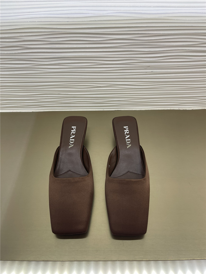 Pra*a genuine leather injection logo and semi-trail replica shoes