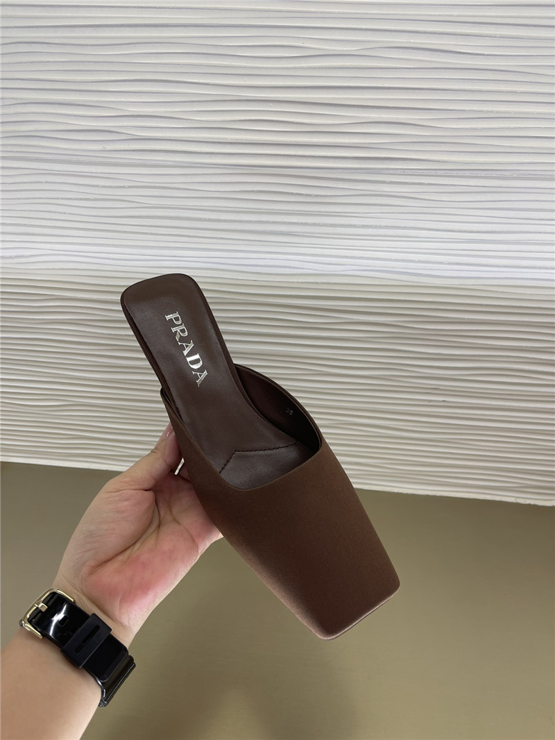 Pra*a genuine leather injection logo and semi-trail replica shoes