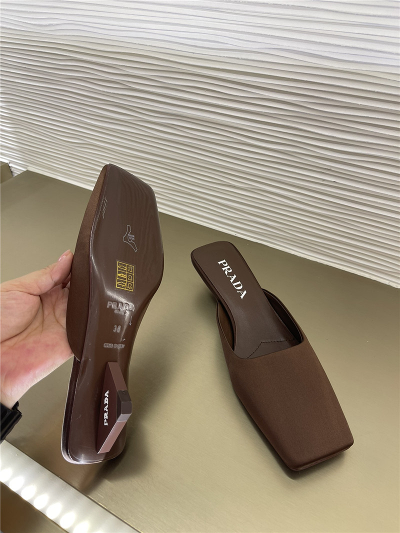 Pra*a genuine leather injection logo and semi-trail replica shoes