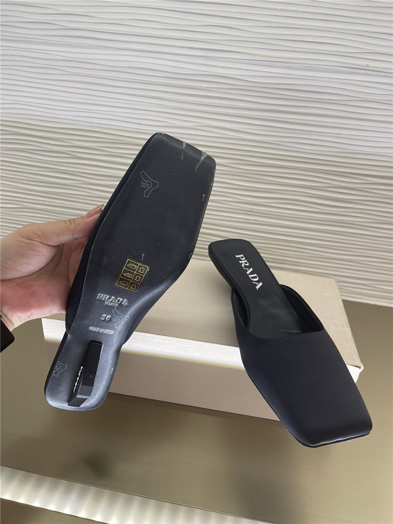 Pra*a genuine leather injection logo and semi-trail replica shoes