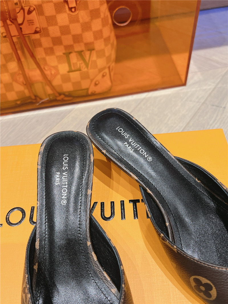 l0vis Vvtt0n lv pointed toe high heel sandals replica shoes