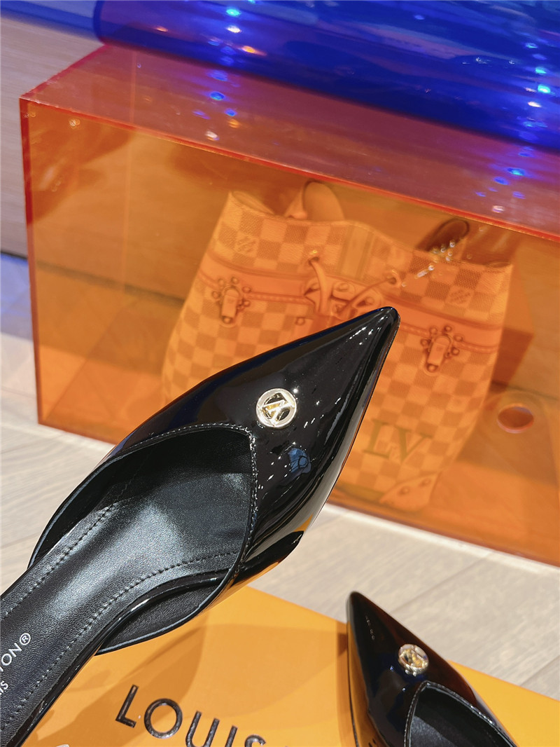 l0vis Vvtt0n lv pointed toe high heel sandals replica shoes