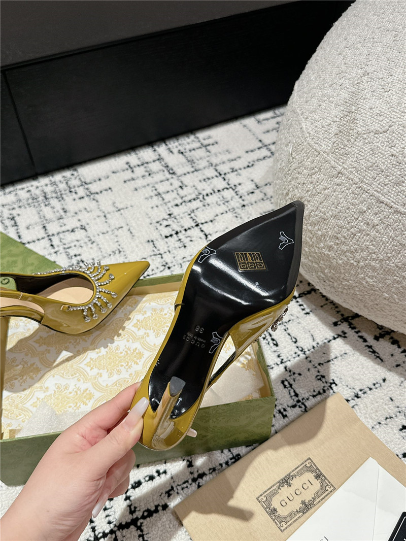 gvc*1 hollow back high heels ma1s0n Marg*e1a replica shoes