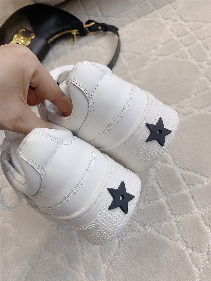 D10r platform green sneakers in white