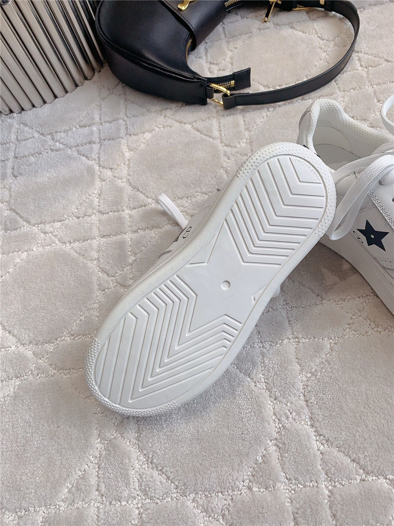 D10r platform green sneakers in white