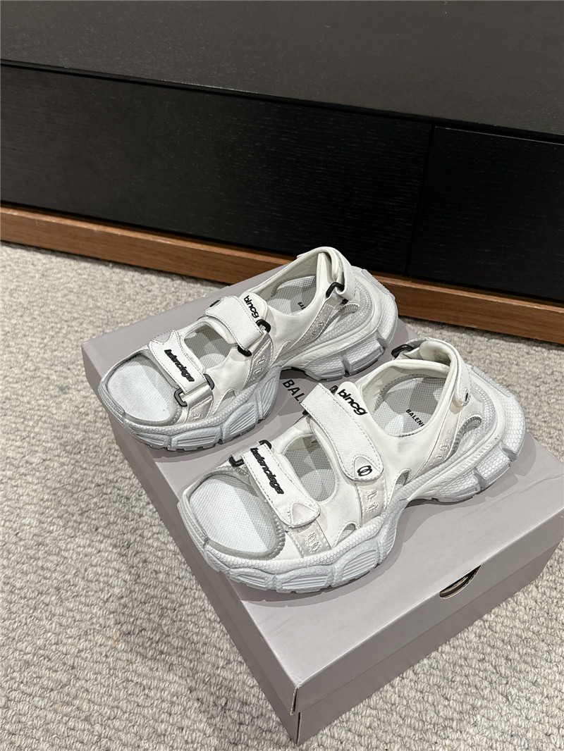 Ba1en*iaga beach sandals replica designer shoes