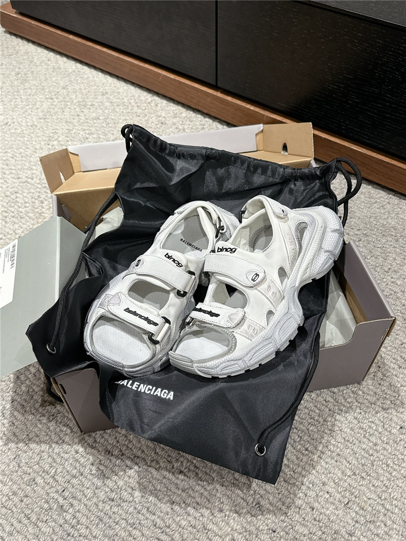 Ba1en*iaga beach sandals replica designer shoes