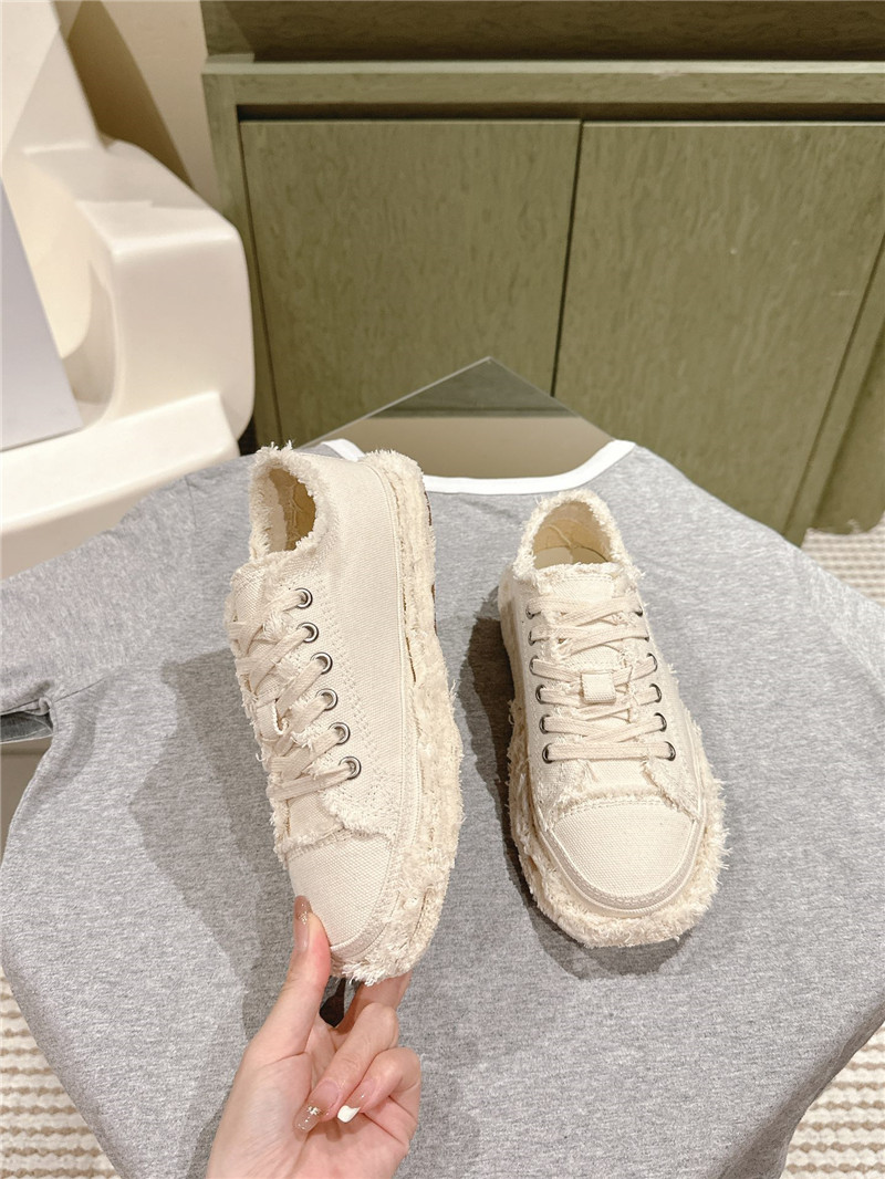 D10r ff lace-up canvas sneakers