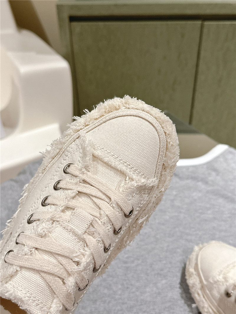 D10r ff lace-up canvas sneakers